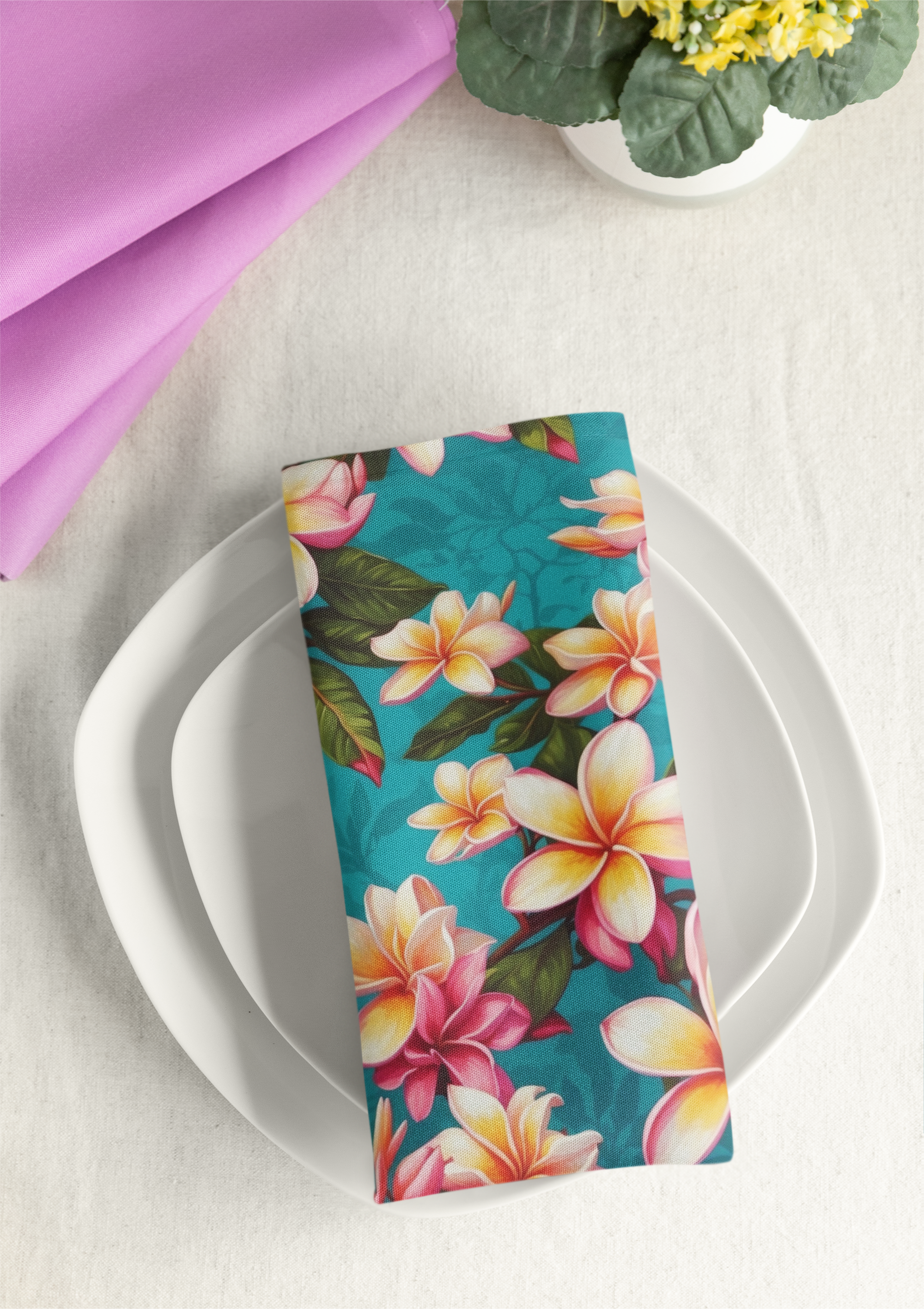 Bold Summer Plumeria Flower Designed Napkins, 4-set