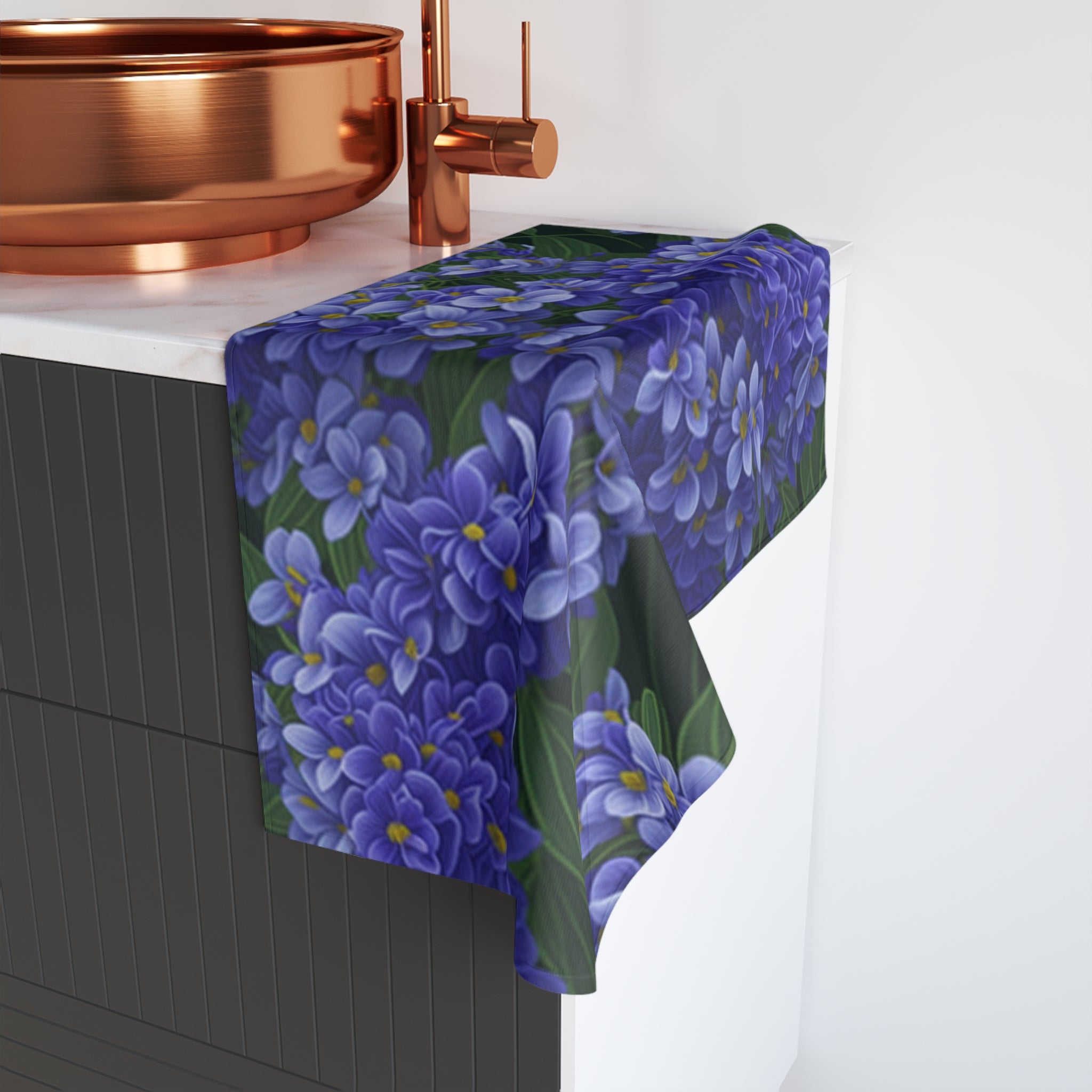Abundant Syringa Flowers Designed Hand Towel