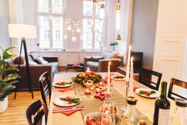 Top Colors for Elegant Table Runners for Dining Tables in California
