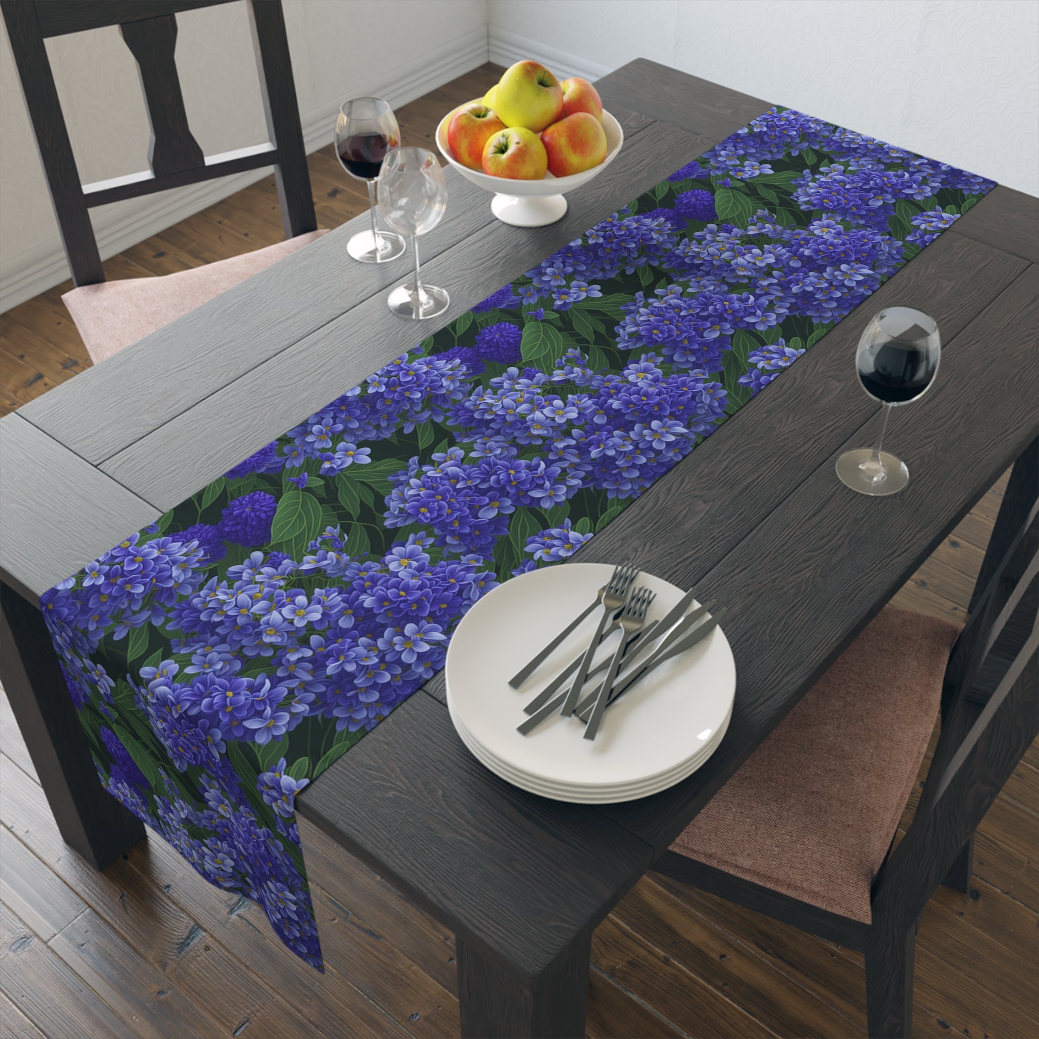 Abundant Syringa Flowers Designed Table Runner (Cotton, Poly) Available in 2 Sizes