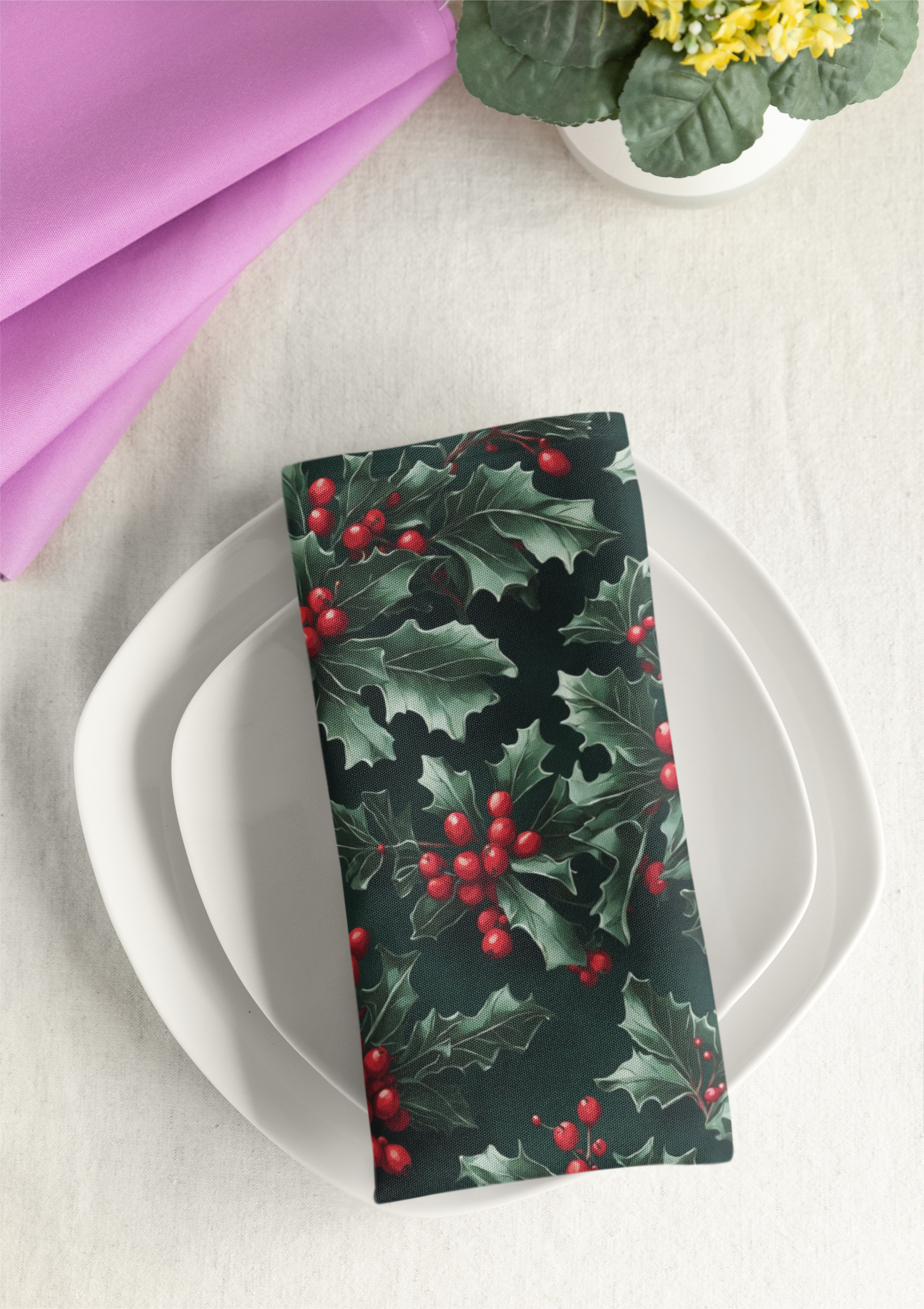 Holly & Berry Christmas Napkins, 4-set